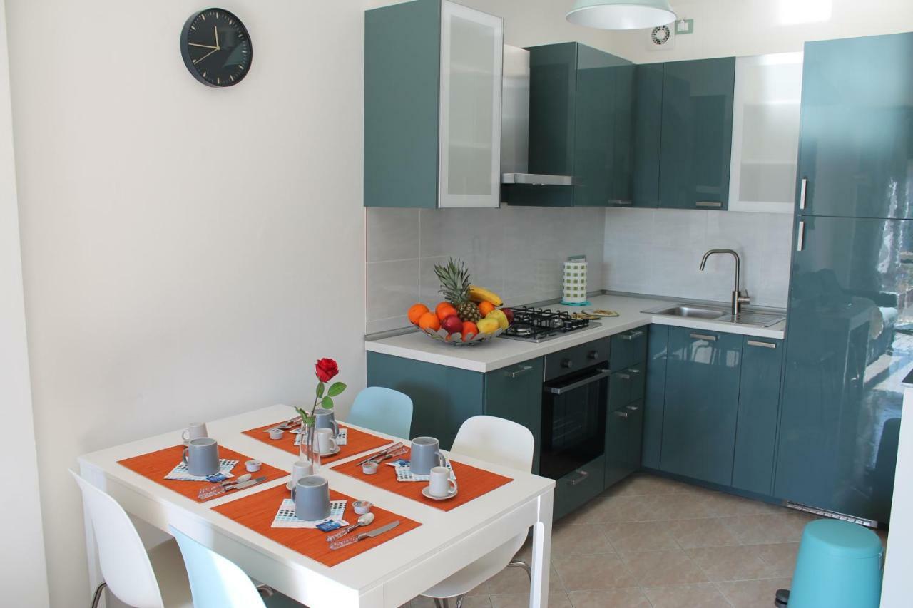 Blueholiday Apartment Piombino Bagian luar foto