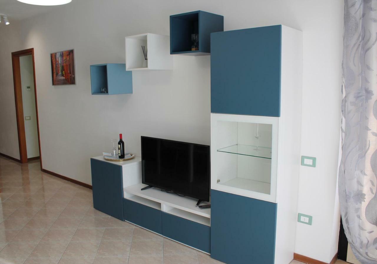 Blueholiday Apartment Piombino Bagian luar foto